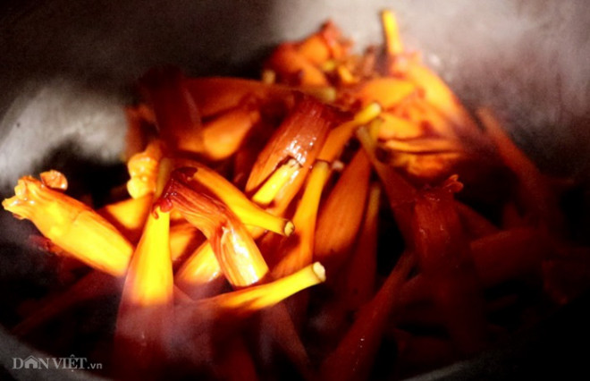 Mùi thơm phức đặc trưng của hoa "Bó Píp".