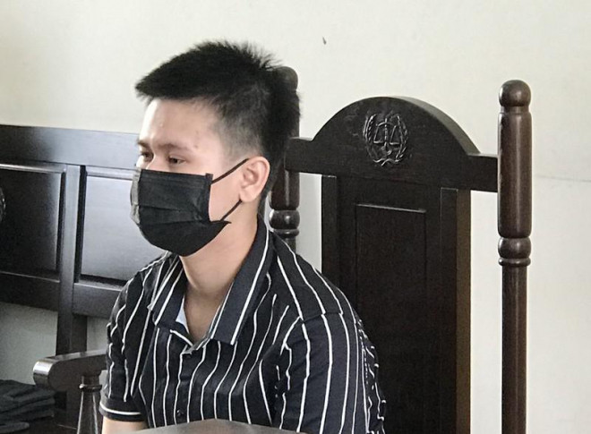 Bị cáo Vũ Đình Lộc tại tòa. Ảnh: MV
