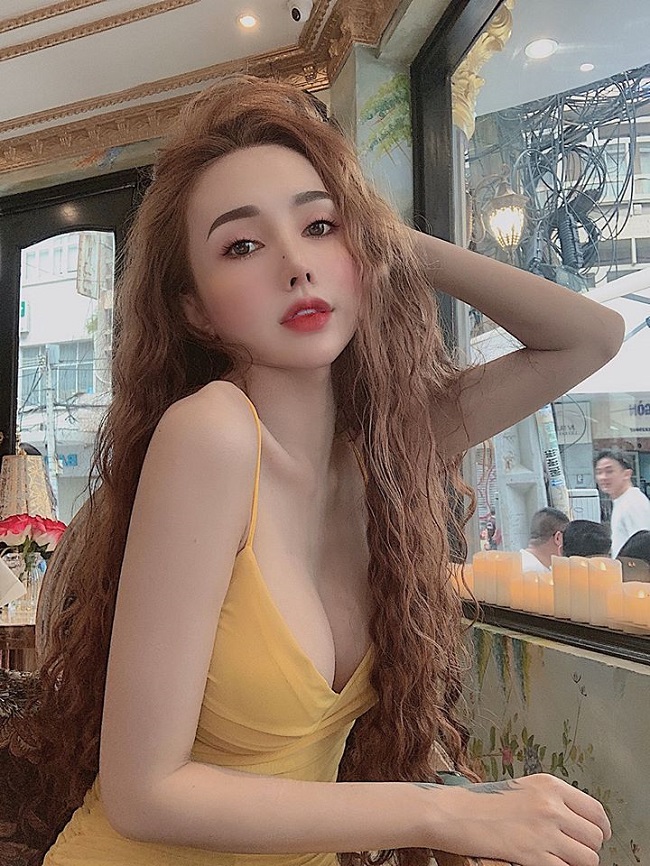 Tuy nhiên, vì lạm dụng thẩm mỹ nên sức khỏe của cô thực sự gặp phải nhiều vấn đề