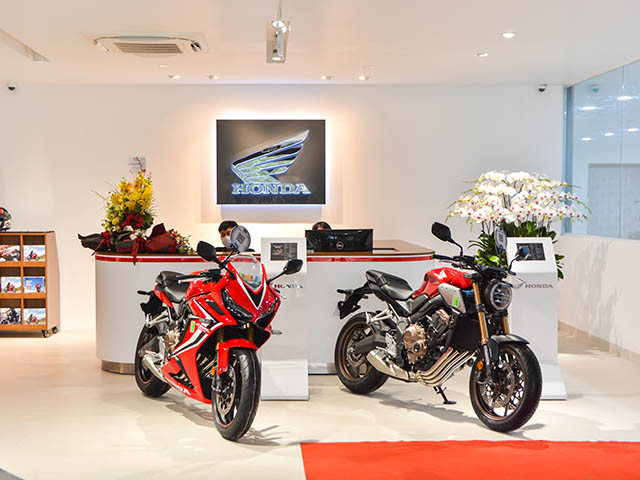 Thế giới xe - Honda bất ngờ mở thêm đại lý xe mô tô phân khối lớn tại Hà Nội