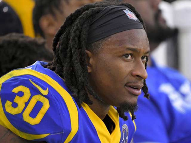 Thể thao - Ngôi sao sắp hưởng 250 tỷ đồng bỗng trắng tay