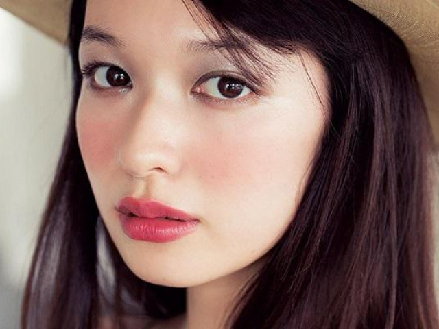 Bạn trẻ - Cuộc sống - Trên mặt xuất hiện 5 dấu này bảo sao tiền cứ "không cánh mà bay"