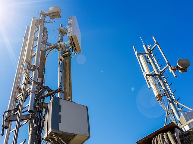 Công nghệ thông tin - Công nghệ giúp "hô biến" trạm phát sóng mạng 4G LTE thành trạm 5G