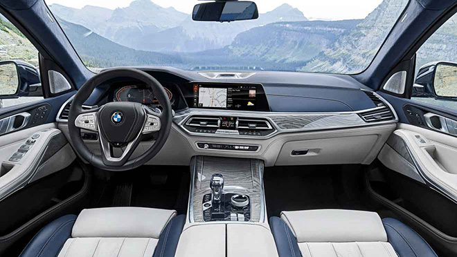 SUV hạng sang BMW X7 giảm giá 350 triệu đồng - 2