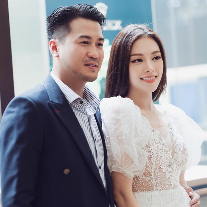 Phillip Nguyễn và bạn gái Linh Rin