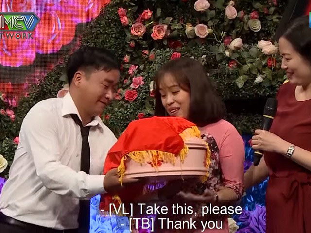 Bạn trẻ - Cuộc sống - Mới gặp lần đầu đã mang trầu cau hỏi cưới, chàng trai "gây bão" BMHH