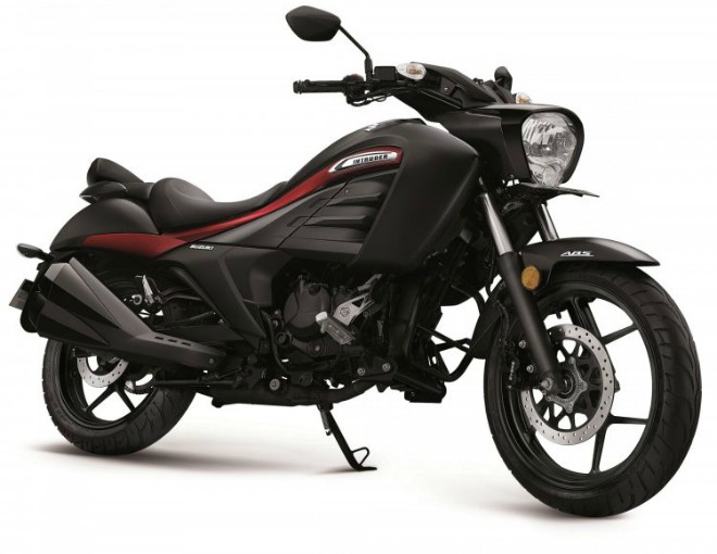 Suzuki Intruder.