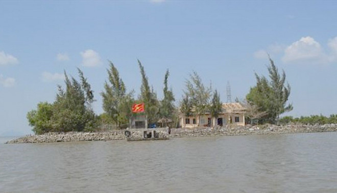 Đại tá Điền đã lấy 85m2 đất ở khu vực Đồn Biên phòng Xẻo Nhàu để xây nhà nuôi yến. Ảnh: Đ.C