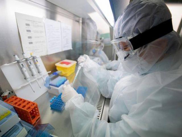 Tin tức trong ngày - Bộ Y tế công bố cùng lúc 11 ca nhiễm Covid-19 tại Việt Nam