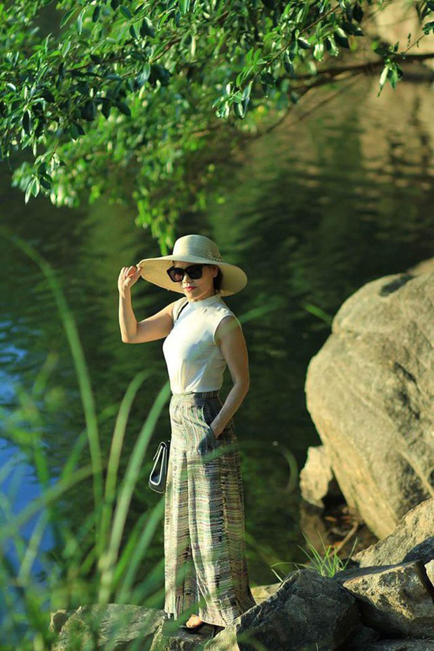 Mẹ đẻ Hà Hồ U70 vẫn thon thả chẳng kém con gái, rể tương lai cũng phải thán phục - 7