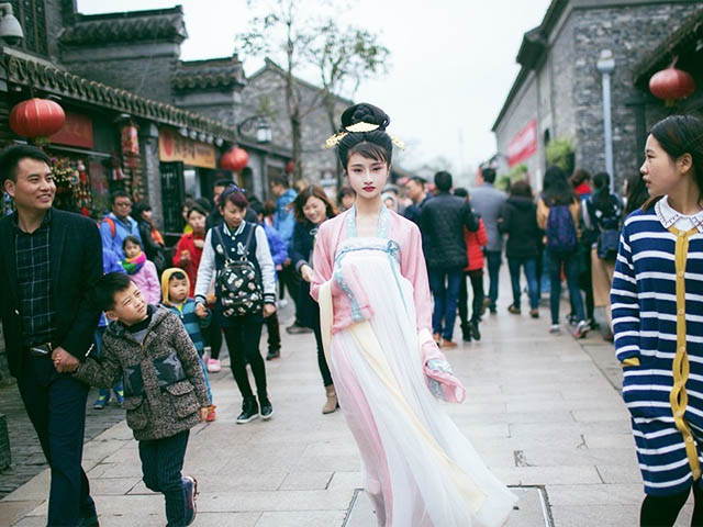 Thời trang - Xu hướng mặc Hán phục của những "tiên cô" Trung Quốc