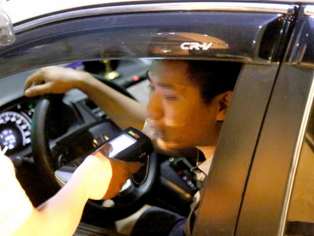 Tin tức trong ngày - Tin tức 24h qua: TP.HCM có ứng dụng để người dân tự đo nồng độ cồn