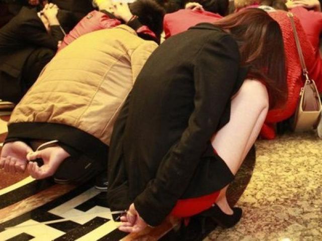 Pháp luật - Theo 3 trai trẻ đi lấy chồng "đại gia", nhiều phụ nữ bị đưa thẳng vào động mại dâm