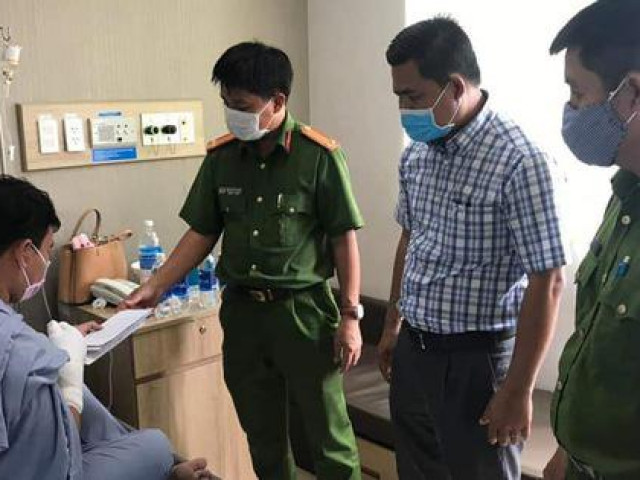 Pháp luật - Bảo vệ dân phố dùng tay đập vỡ kính ngôi nhà có 3 tên tội phạm cố thủ