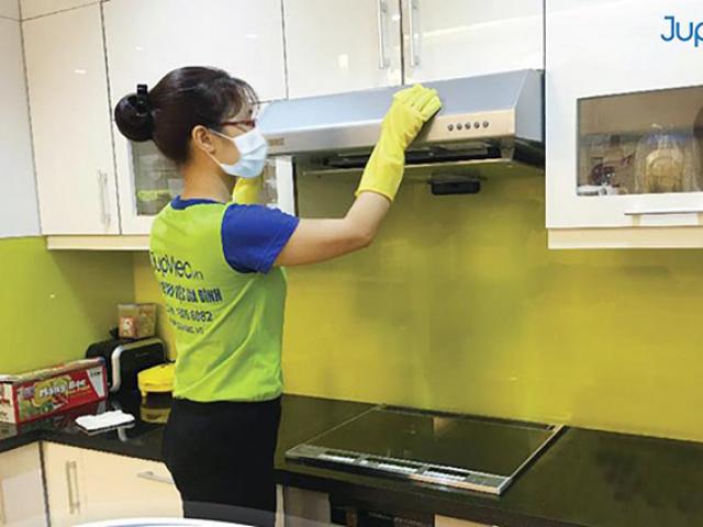 Sức khỏe đời sống - Quá tải dịch vụ tổng vệ sinh khử khuẩn phòng dịch bệnh Covid-19