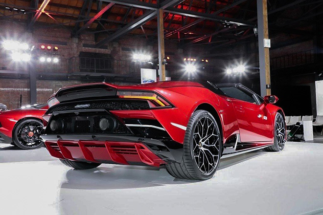 Siêu xe Lamborghini Huracan EVO Spyder phiên bản KABUKI dành riêng cho thị trường Nhật - 6