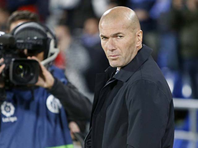 Zidane cho 10 SAO Real ra đường, đưa 2 "cạ cứng" của Haaland trợ lực