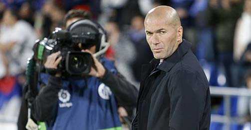 Zidane cho 10 SAO Real ra đường, đưa 2 "cạ cứng" của Haaland trợ lực
