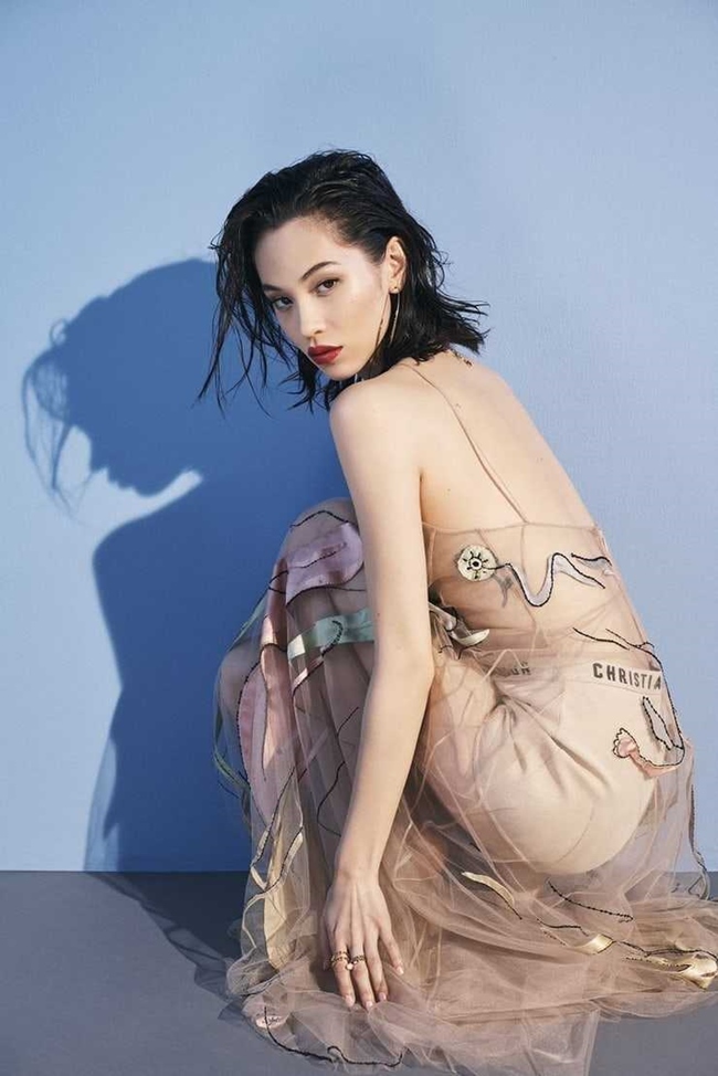 Bên cạnh sự nghiệp người mẫu, Kiko Mizuhara còn nổi tiếng với loạt bộ phim như "Rừng Na Uy", "Đại chiến Titan", "Platinum Data", "Kodaike no Hitobito", "Helter Skelter"....