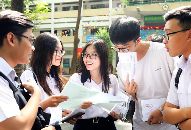 ĐH Quốc gia HN dự kiến tuyển 10.000 chỉ tiêu