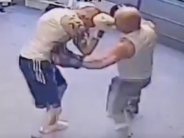 Thể thao - “Anh hùng bàn phím” đấu nhà vô địch boxing nhận đòn “hủy diệt”