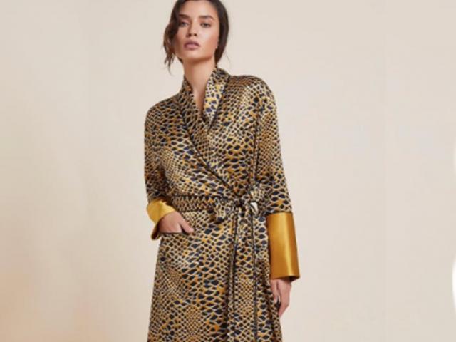 Thời trang - Những bộ đồ ngủ không chỉ dành để đi ngủ