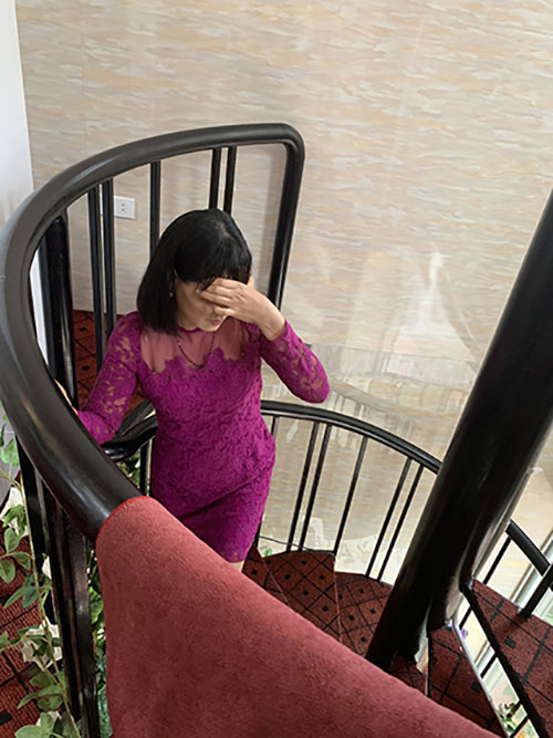 Không chỉ đau đầu, bệnh thiếu máu não còn khiến chị Vân mắc chứng hay quên