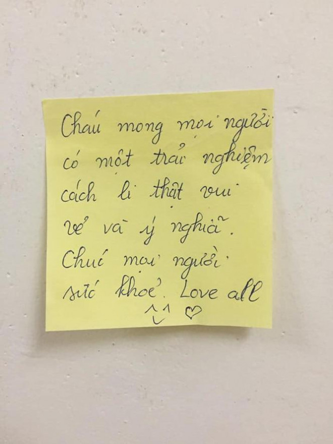 Lời nhắn của nữ sinh thức đến 2h giờ sáng dọn phòng cho người cách ly - 7