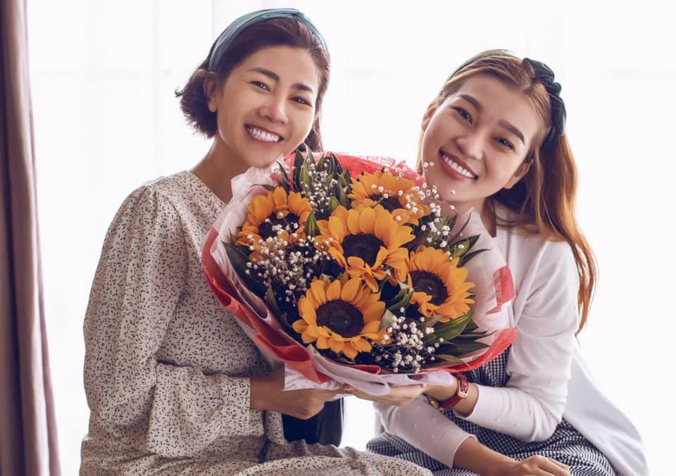 Ca sĩ Trương Bảo Như thân thiết với Mai Phương như người một nhà