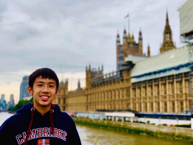 Bạn trẻ - Cuộc sống - Du học sinh Mỹ đấu giá tranh online ủng hộ chống dịch COVID-19