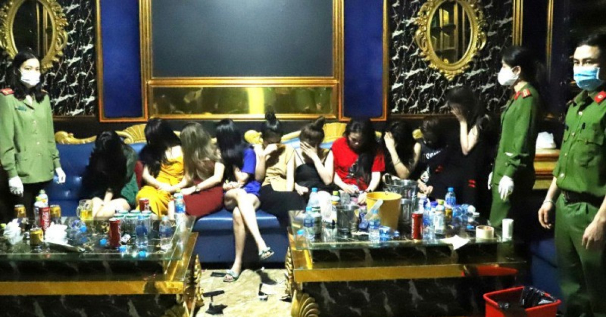 Pháp luật - Cách ly 79 người trong quán karaoke để xét nghiệm Covid-19