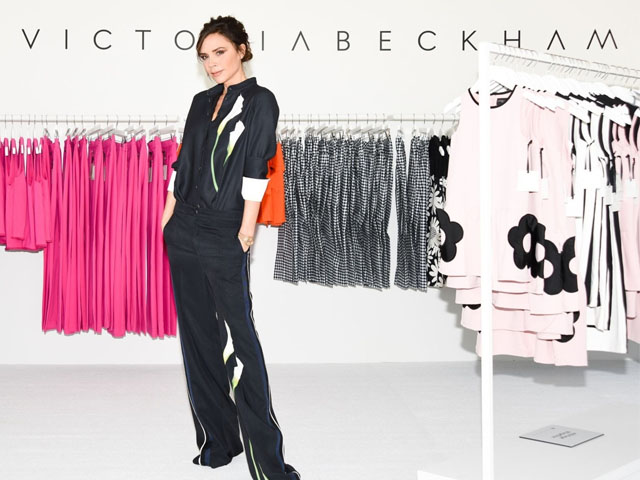 Victoria Beckham góp 20% lợi nhuận thời trang, mỹ phẩm chống dịch Covid-19