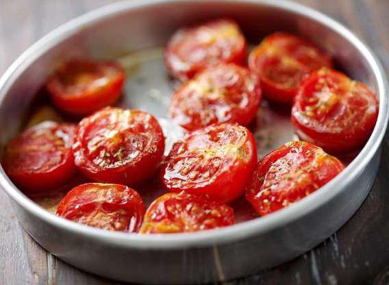 Ai cũng nghĩ ăn sống cà chua thì tốt hơn nhưng chuyên gia lại khuyên điều ngược lại - 1