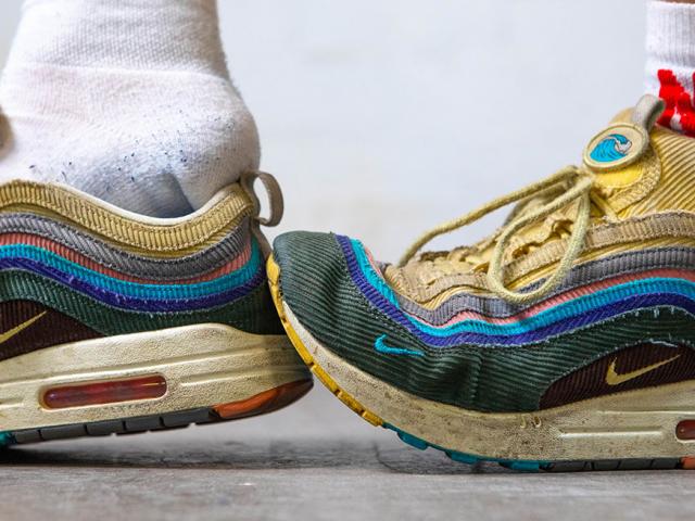 Thời trang - 4 lưu ý vàng để làm sạch bộ sưu tập sneaker khi ở nhà "trốn dịch"