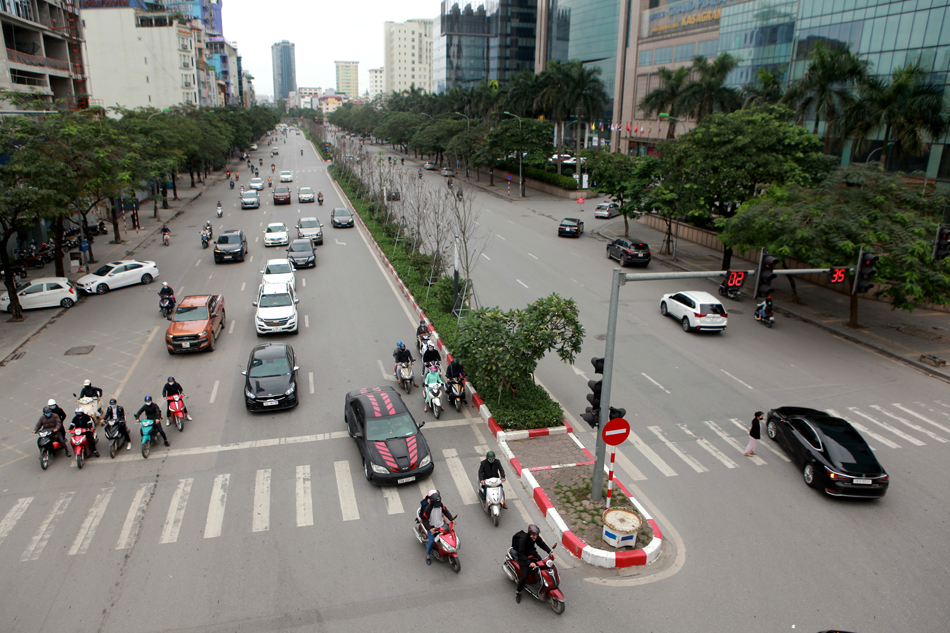 Đường Trần Duy Hưng trước giờ có chỉ thị về thực hiện cách ly toàn xã hội trong vòng 15 ngày.