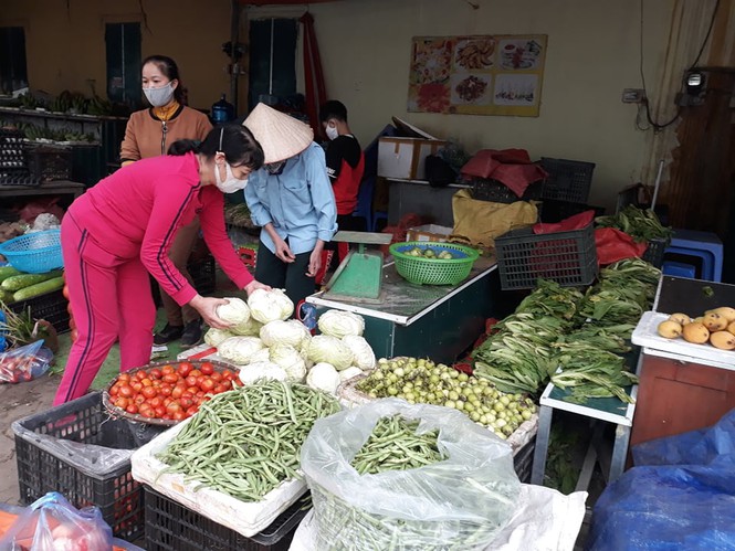 Dồi dào lương thực, thực phẩm ở siêu thị trước giờ cách ly toàn xã hội - 7