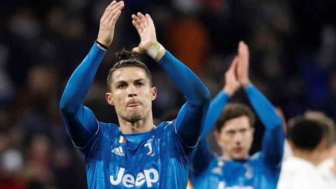 Báo chí Ý khẳng định Ronaldo hoàn toàn có thể bị Juve bán ngay trong kỳ chuyển nhượng hè sắp tới để giải quyết khủng hoảng tài chính vì dịch Covid-19
