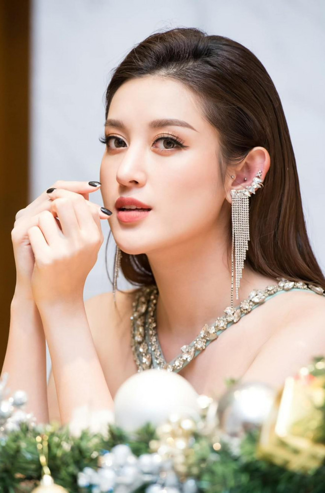 Dàn Hoa hậu, Á hậu chia sẻ cảm xúc đặc biệt trước khi chia tay năm 2020 đầy biến động - 2