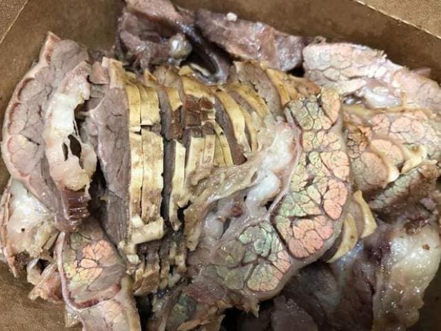 Ẩm thực - Thái miếng thịt xuất hiện "cầu vồng", nhiều chị em sợ hãi vứt bỏ nhưng sự thật lại ngỡ ngàng