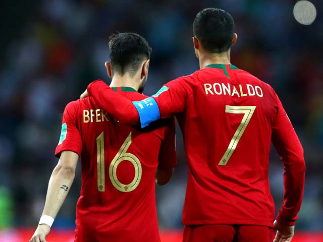Bóng đá - Tin mới nhất bóng đá tối 1/1: Fernandes muốn học hỏi tinh thần của Ronaldo