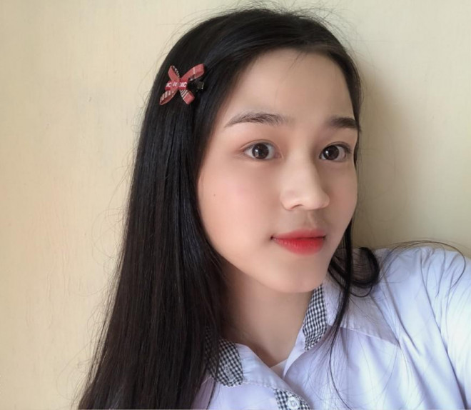 Ảnh cấp 3 của Hoa hậu Đỗ Thị Hà và Trần Tiểu Vy 'gây thương nhớ' - 9
