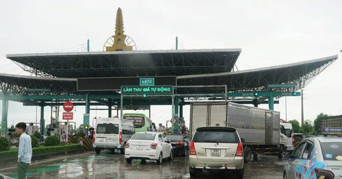 Tin tức trong ngày - Tài xế trả tiền 2 lần khi đi qua làn thu phí tự động không dừng: Trạm xác minh lỗi, trả lại tiền