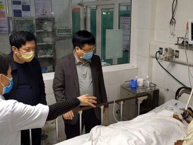 Tin tức trong ngày - Rơi thang công trình ở Sở Tài chính Nghệ An: Số người tử vong tiếp tục tăng