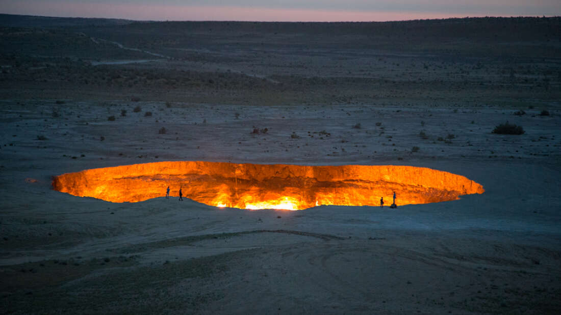 “Cổng địa ngục” ở sa mạc Karakum xuất hiện do sai lầm tai hại của con người (ảnh: IFL Science)