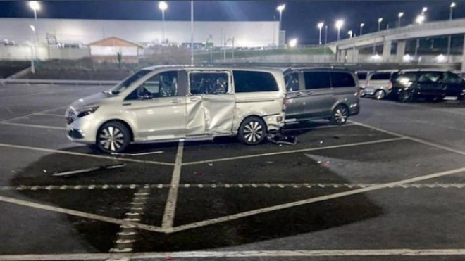 Cựu nhân viên Mercedes-Benz hủy diệt nơi làm việc cũ trong đêm giao thừa - 3