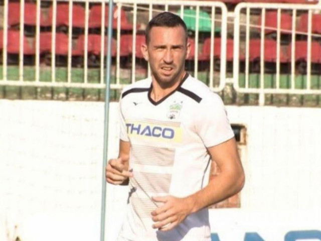 Bóng đá - Hai "cây sào" sẽ giúp HLV Kiatisak giải bài toán hóc búa ở HAGL?