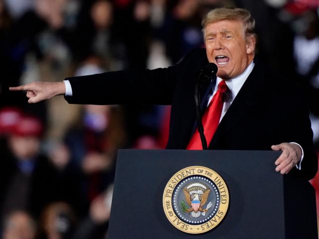 Thế giới - Ông Trump gửi lời nhắn nhủ Phó Tổng thống Mỹ Pence trước "ngày phán xét" cuối cùng