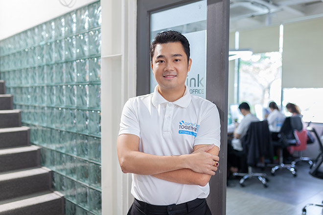 28 tuổi điều hành công ty Holding với bốn công ty con - 3