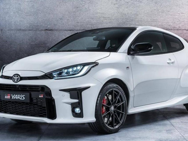 Ô tô - Top 10 mẫu xe hơi được ưa chuộng nhất tại Ý: Toyota Yaris góp mặt