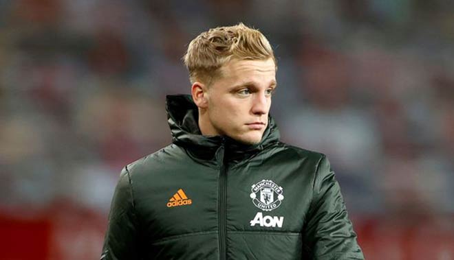 Van de Beek đòi họp khẩn vụ dự bị MU: Fan tức giận, Solskjaer phản ứng ra sao? - 3